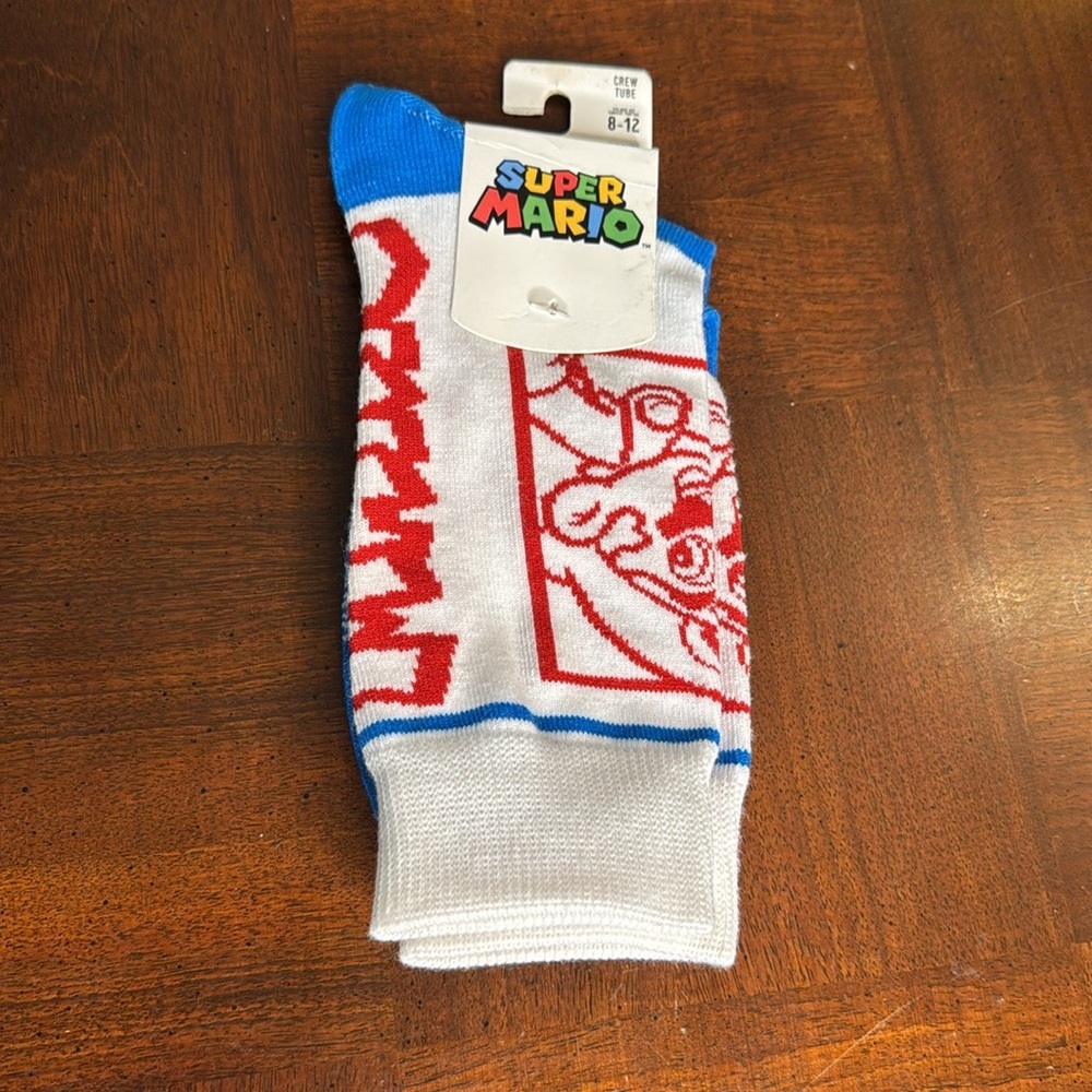 Super Mario Bros Nintendo Crew Tube Socks New